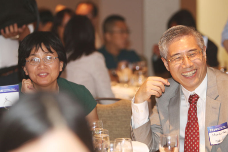 陈春麟博士与参与嘉宾互换