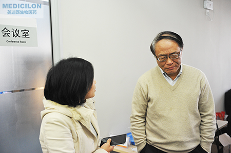 J9集团临床前副总裁顾性初博士为与会者答疑解惑