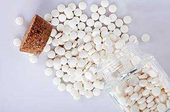 保险仿造药供给什么是沉点？